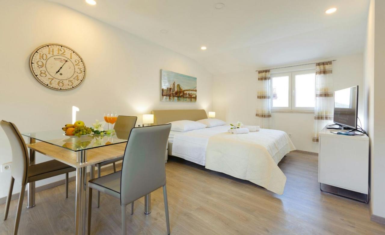 ספליט Apartments & Room Libar מראה חיצוני תמונה